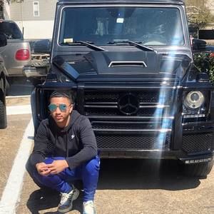 Meet your Posher, Greg